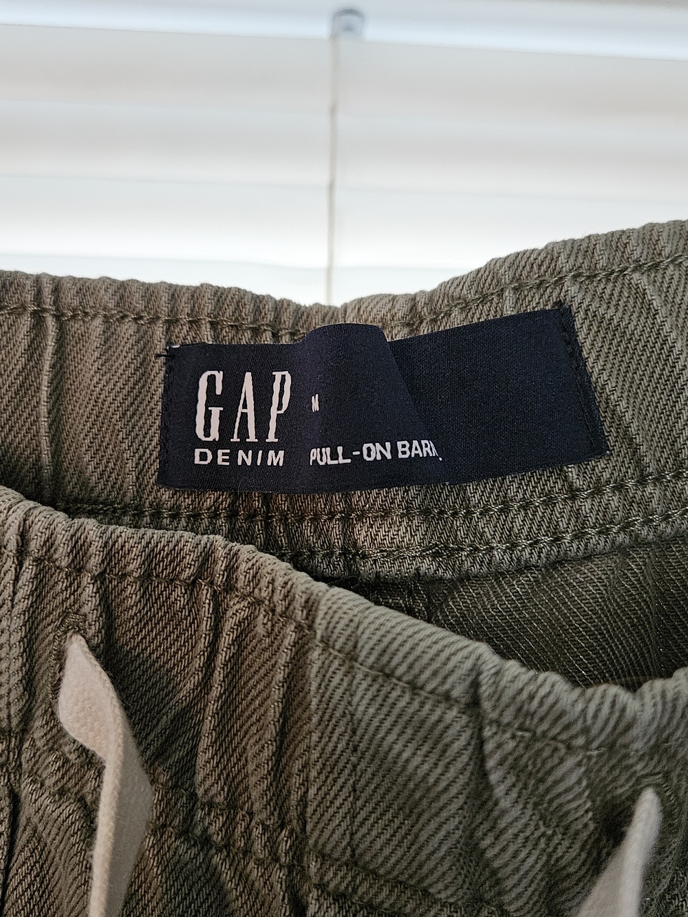 Womens GAP Pull On Soft Barrel Pant, Lot Of 3 Pairs. NWT - Picture 9 of 10